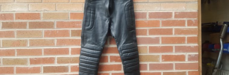 ladies-leather-trousers